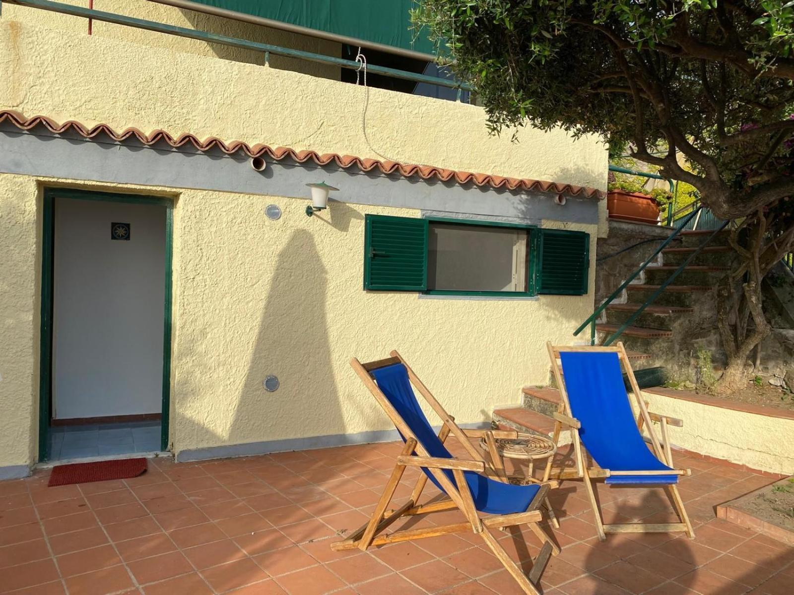Вилла Monolocale Vista Mare Ad Acciaroli Localita Mezzatorre Agnone Cilento Экстерьер фото