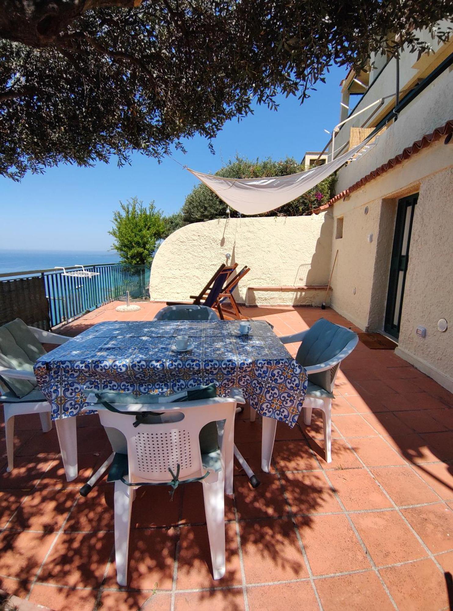 Вилла Monolocale Vista Mare Ad Acciaroli Localita Mezzatorre Agnone Cilento Экстерьер фото